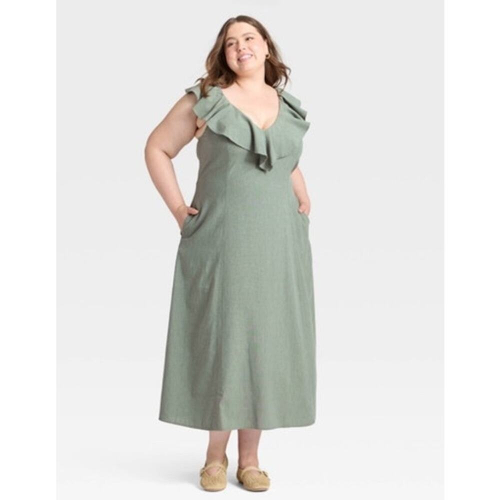 Universal Thread NWT Sage Green Smocked Maxi Dress XXL